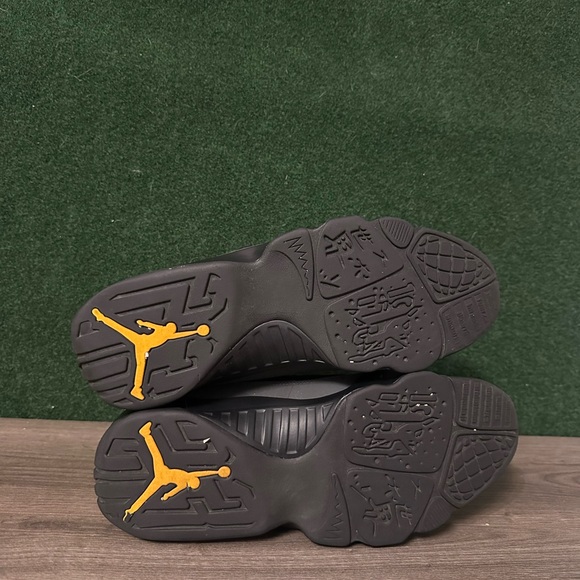 Jordan 9 Retro ‘Dark Charcoal Grey University Gold’ Size 11 - Picture 10 of 11